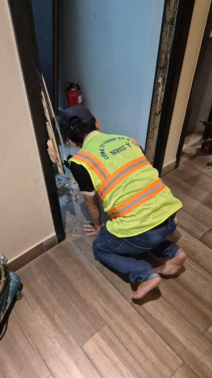 Thi công cửa gỗ - Cửa thép